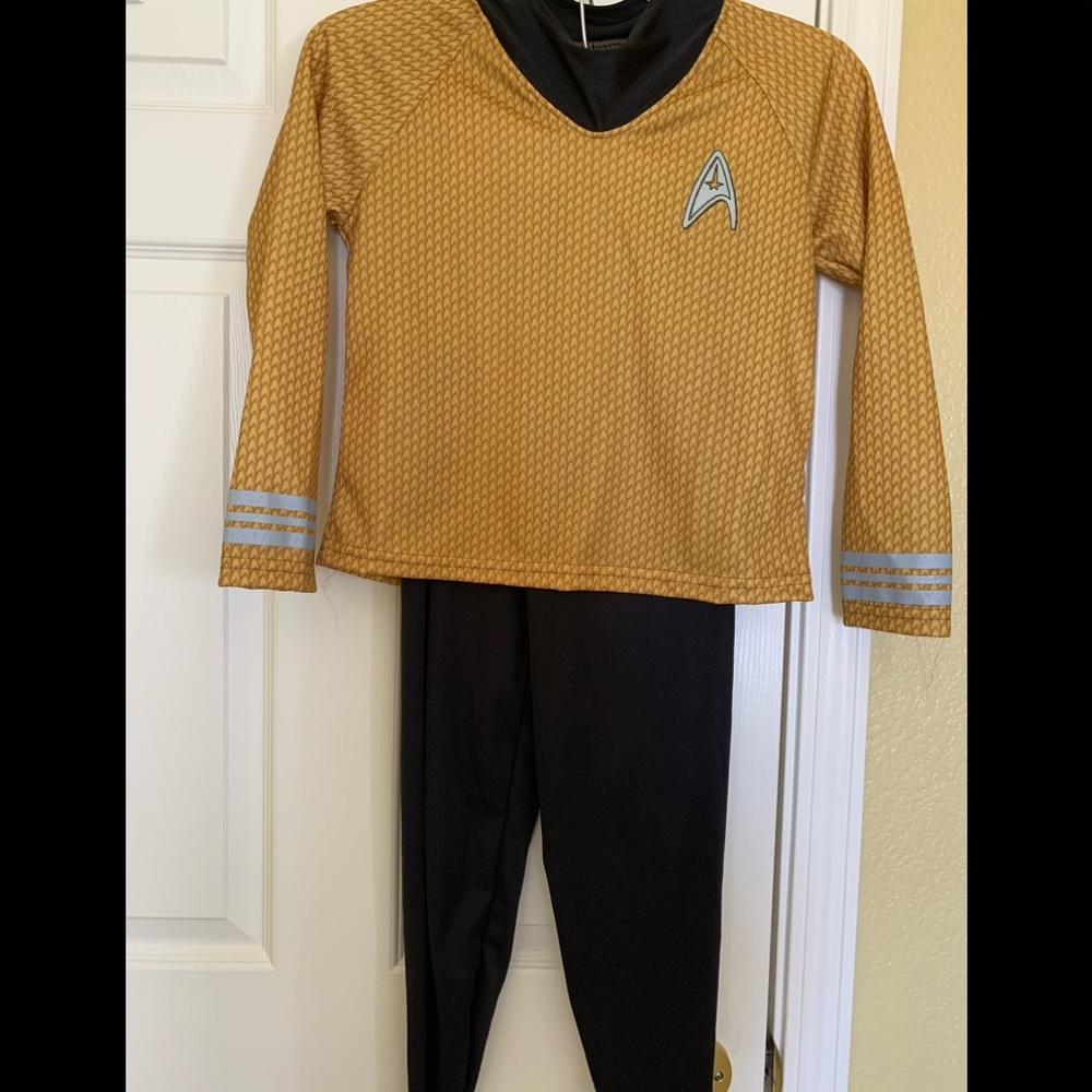 Boys Star Trek Captain Kirk Halloween costume new